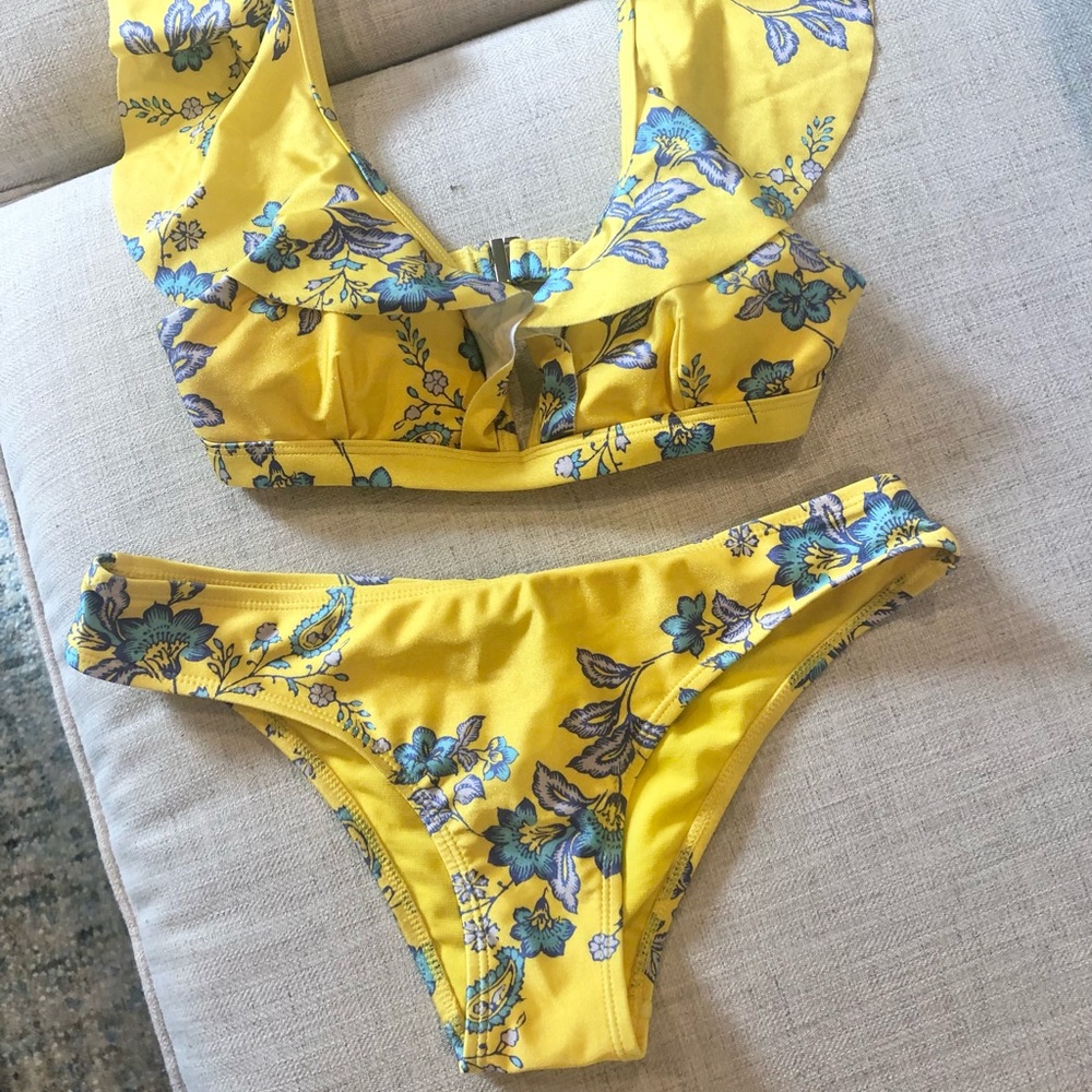 Sam Edelman Bikini - Picture 11 of 15